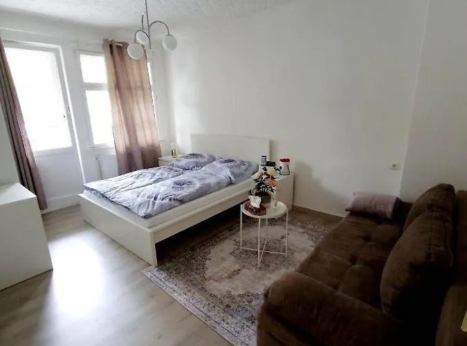 Full In Hamburg-mitte * Hamburg